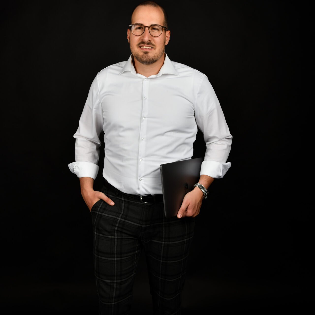 https://isms-bcm.de/wp-content/uploads/2023/08/DSC_4266-Edit-1280x1280.jpeg